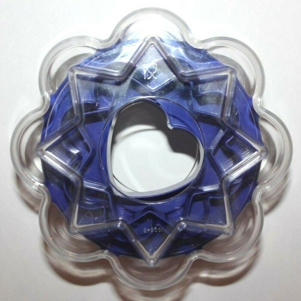 Tupperware Cookie Cutter Set - Picture 5 of 5